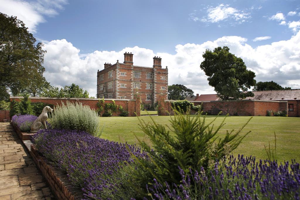 Soulton Hall Wem Exterior photo